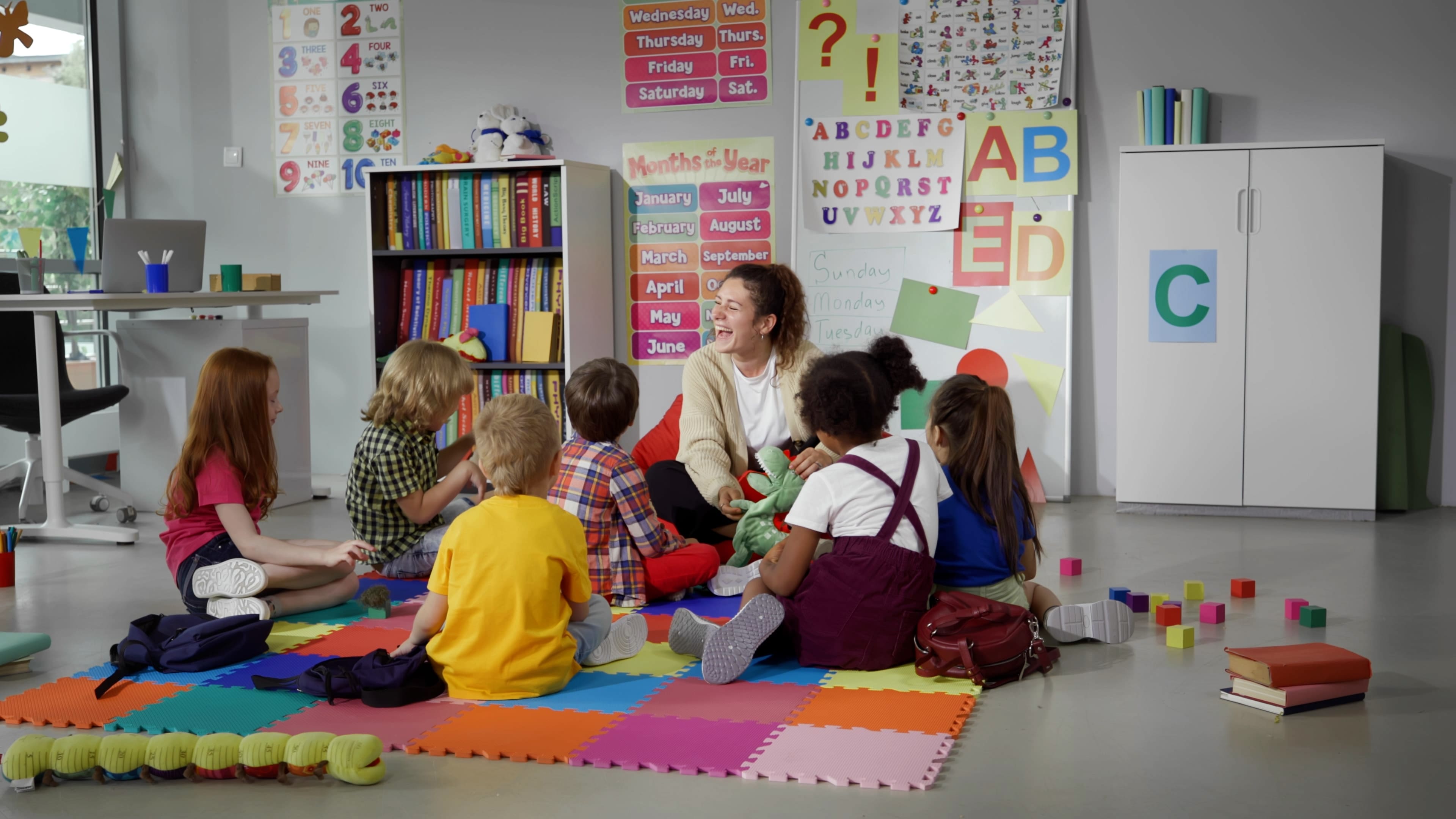 que es mejor estudiar educación infantil o primaria